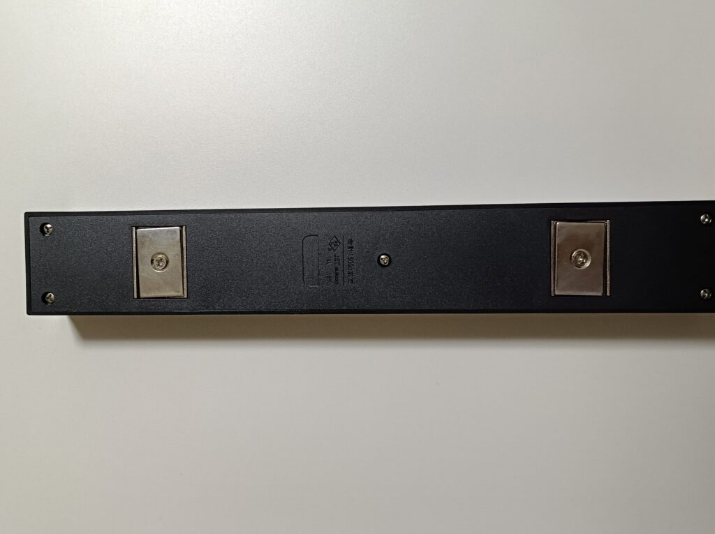 ELECOM ECT-1530BK 裏面 マグネット付