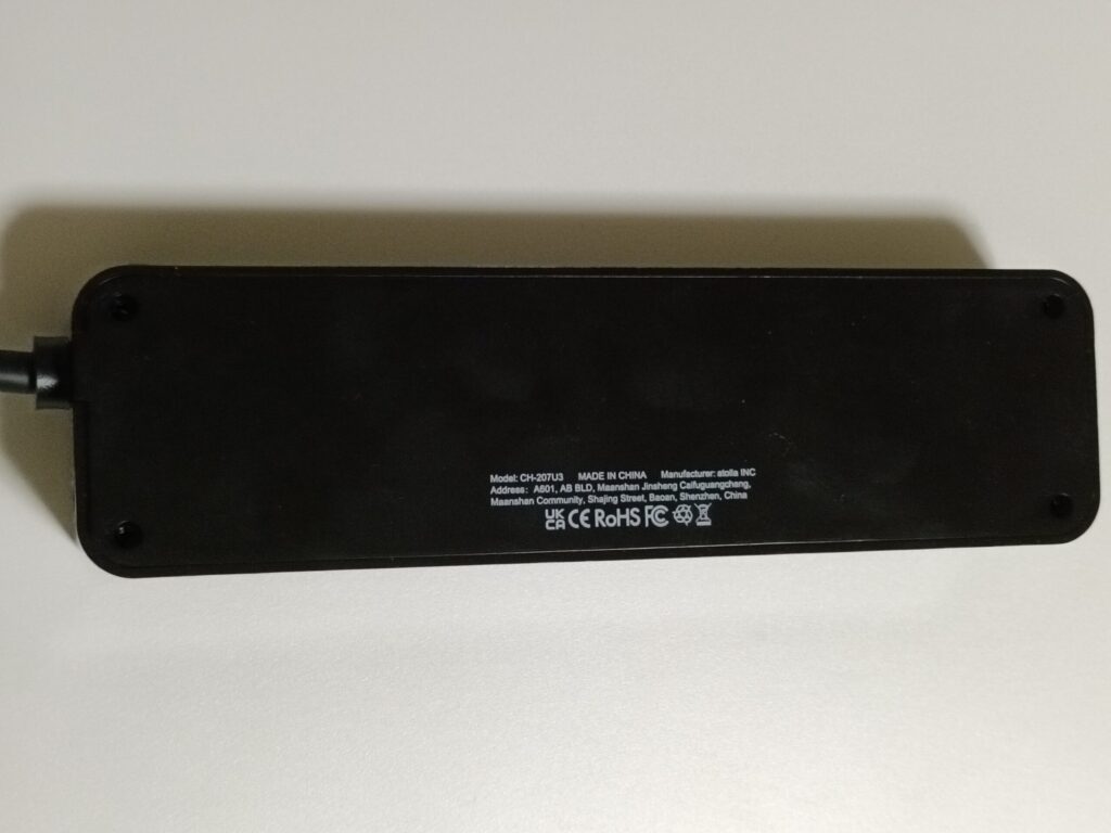 USB ハブ atolla USB3.0 Hub 7ポートの裏面