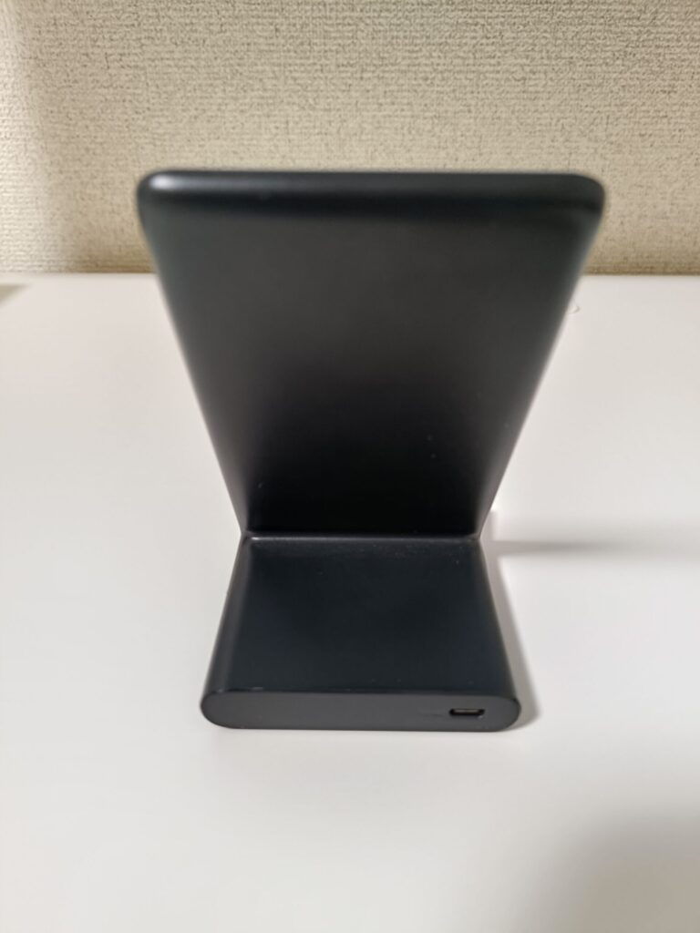 Anker PowerWave 10 Stand ワイヤレス充電器 裏面